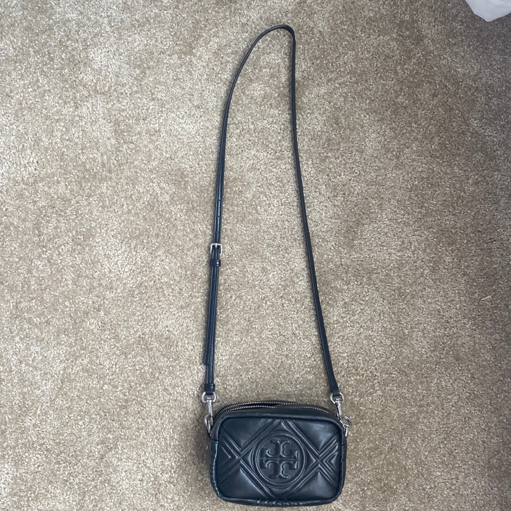 Black tory Burch cross body camera bag
